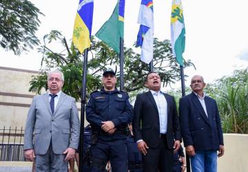 Léo do Ar participou do hasteamento das bandeiras em comemoração dos 100 anos do distrito de Mandacaru. Confira: